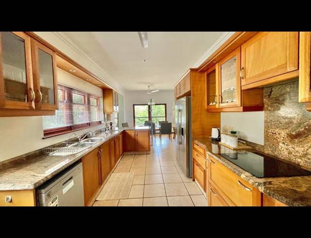 4 BEDROOM TOWNHOUSE FOR SALE IN WOODGRANGE